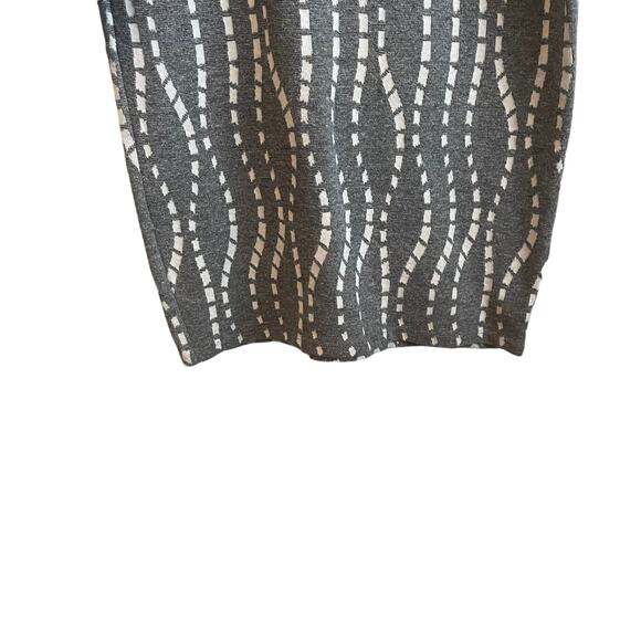 Zara Women Sweater M Gray White Abstract‎ Stripe Tunic 3/4 Sleeve Stretch Cozy - Picture 6 of 7